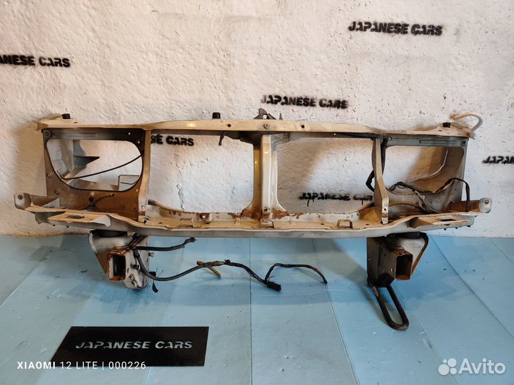 Передняя панель (телевизор) Suzuki Grand Vitara