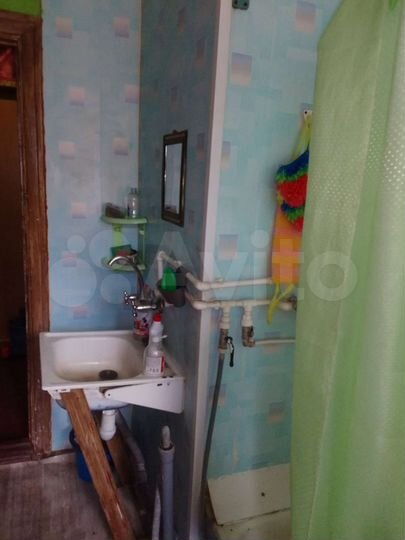 Комната 14 м² в 4-к., 4/4 эт.