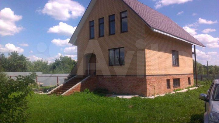 Дом 280 м² на участке 35 сот.