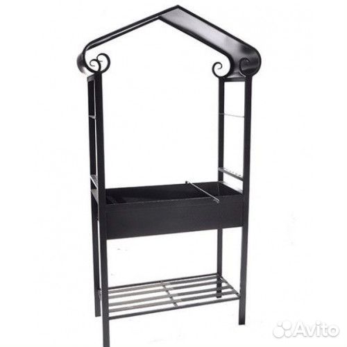 Кованый мангал с крышей
