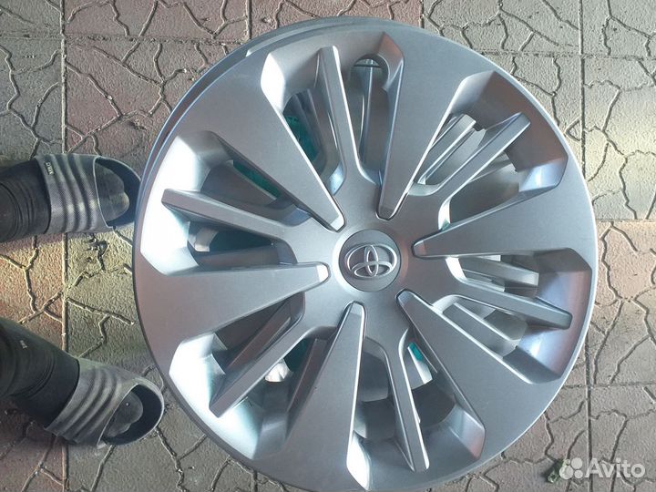 Колпаки на колёса r14