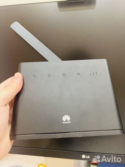 Роутер 4G huawei B311-221