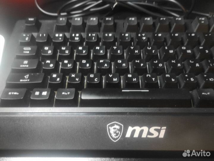Игровая клавиатура msi