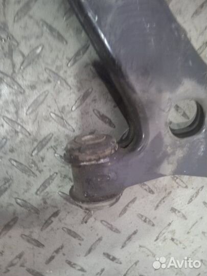 Рычаг передний передний левый Ford Focus 2