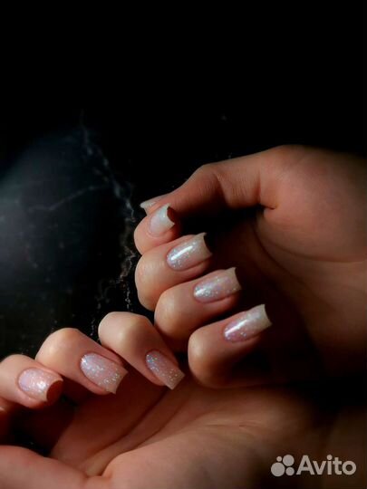 Модель на маникюр, гель-лак, коррекция