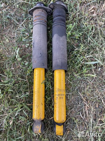 Задние стойки TA-Technix