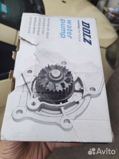 Помпа водяной насос автомобильный