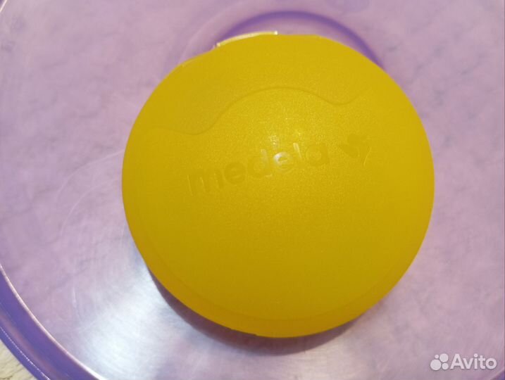 Накладки на грудь medela м