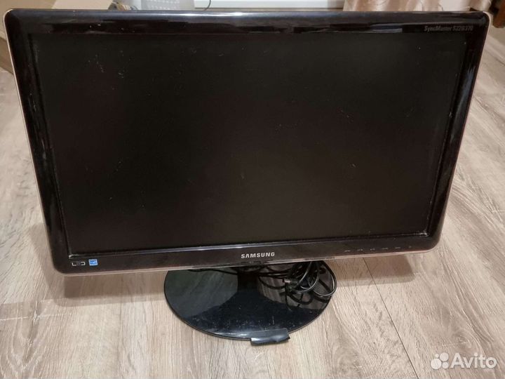 Монитор Samsung 22 S22B370