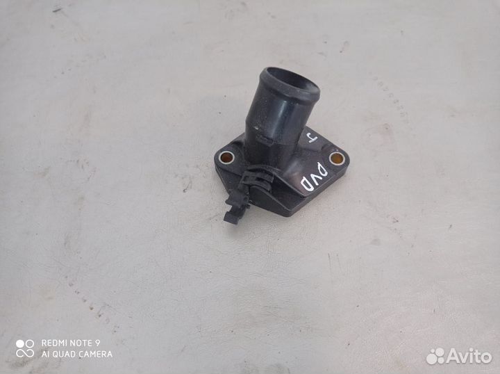 Корпус термостата Nissan Note