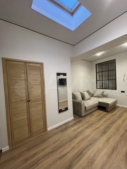 2-к. квартира, 54 м², 1/1 эт.