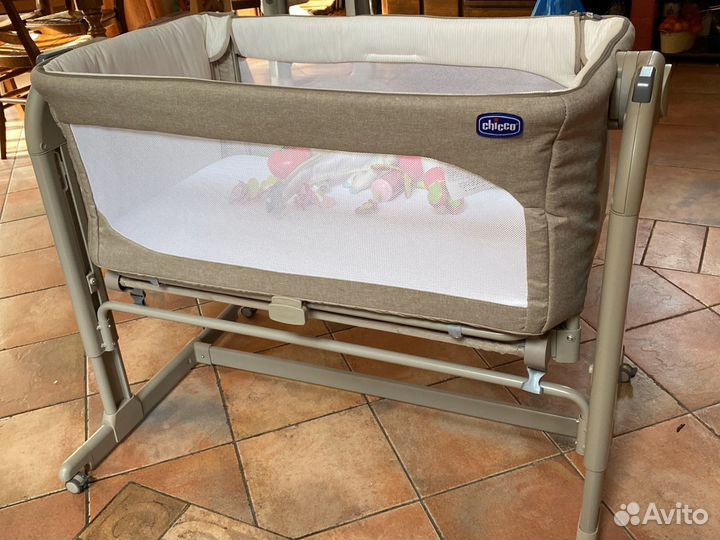 Люлька Chico next to me magic