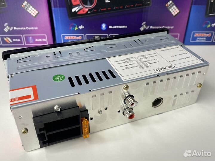 Магнитола с блютузом