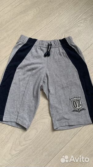 Толстовка 110, футболка 134, свитер, ботинки 34 р