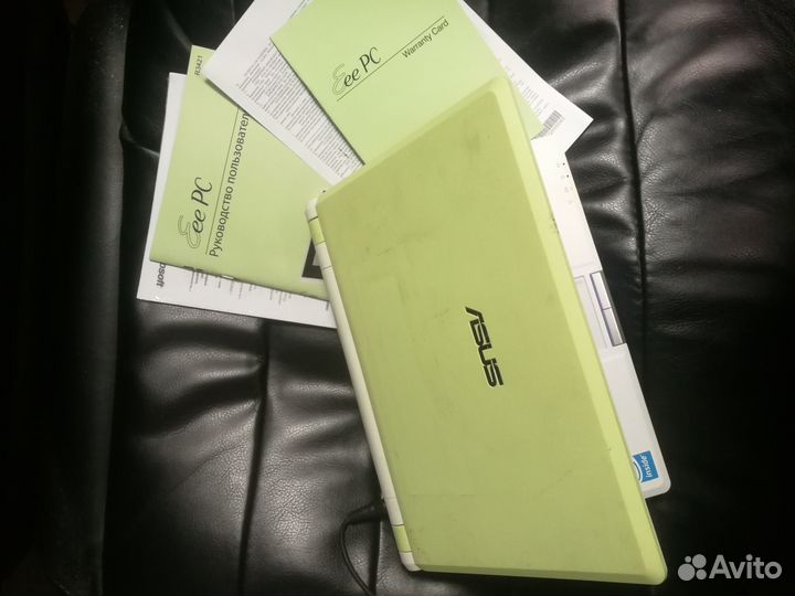 Asus EEE PC 2G surf