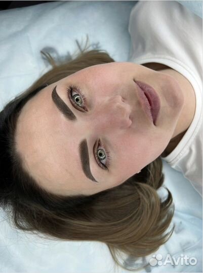 Модель на перманентный макияж