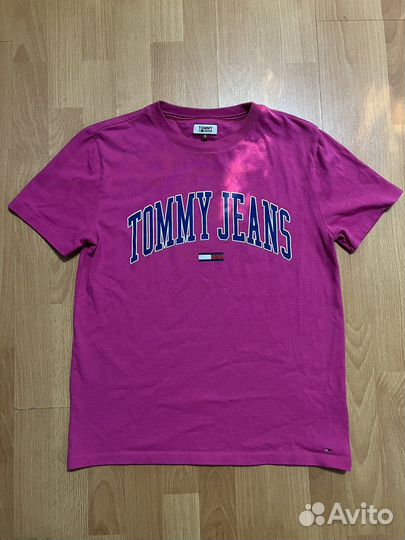 Футболка Tommy Jeans