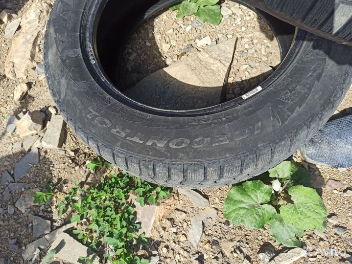 Pirelli Winter Ice Control 235/60 R18