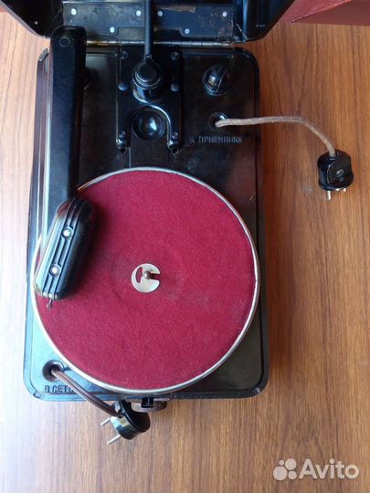 Патефон ммз рабочий