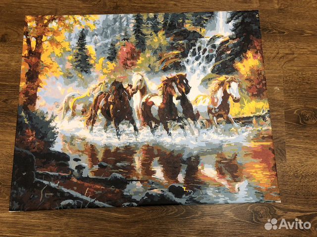 Картина по номерам раскрашенная