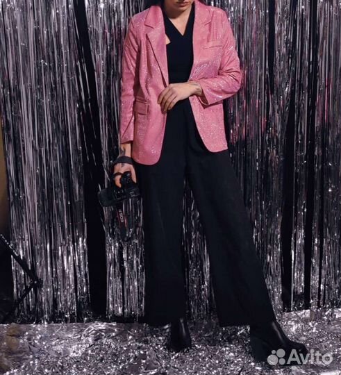 Пиджак блестящий розовый