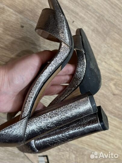 Босоножки женские