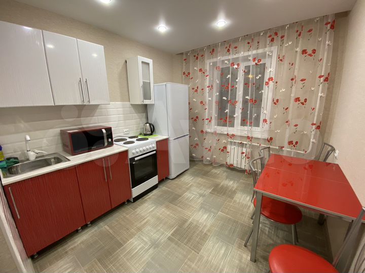 2-к. квартира, 52 м², 2/9 эт.
