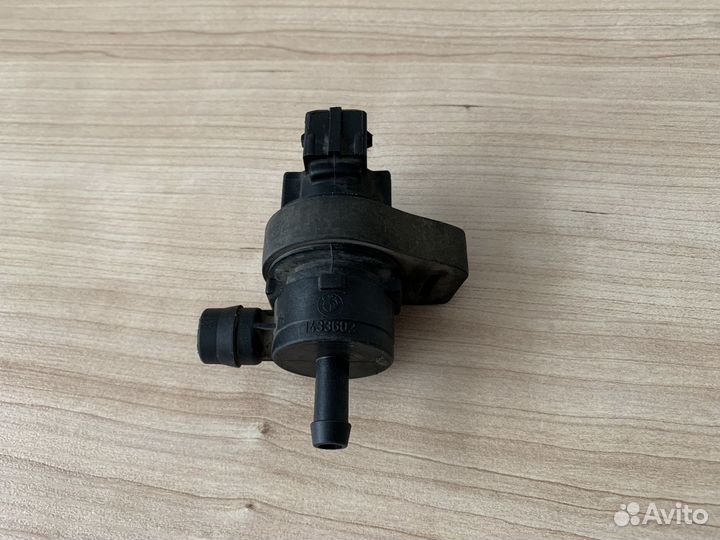 Клапан вентиляции бака Range Rover L322 4.4 M62