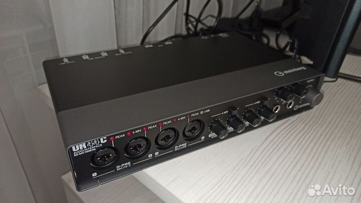 Steinberg UR44C аудиоинтерфейс