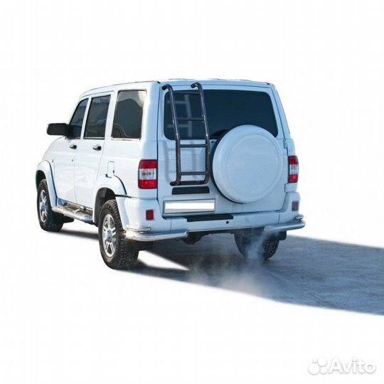 Лестница на заднюю дверь багажника УАЗ Патриот