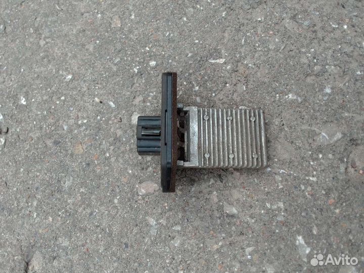 Резистор печки Шевроле Ланос