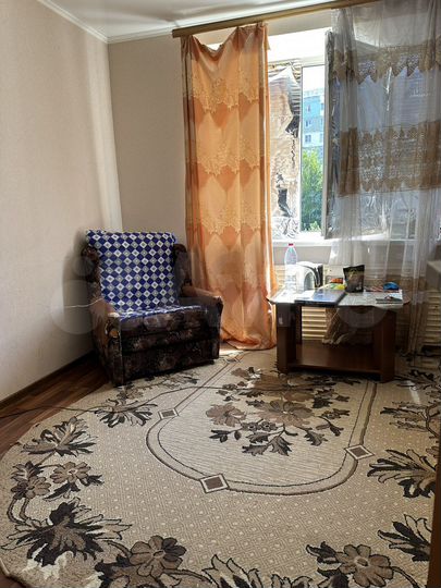 Комната 14 м² в 1-к., 3/5 эт.