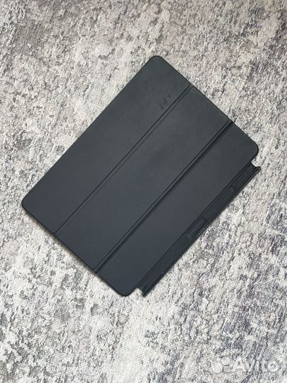 Чехол-клавиатура Apple