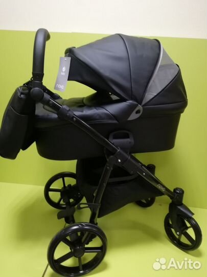 Коляска tutis Novo Leather