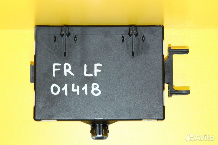 S500 W222 Блок управления передней левой дверью