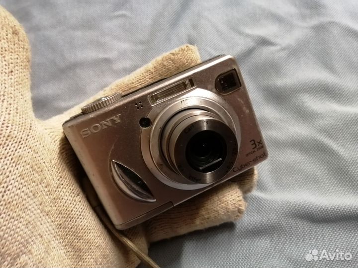 Фотоаппарат Sony W5 цифровой компактный