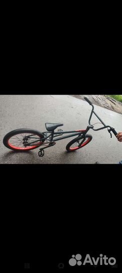Велосипед BMX трюковой
