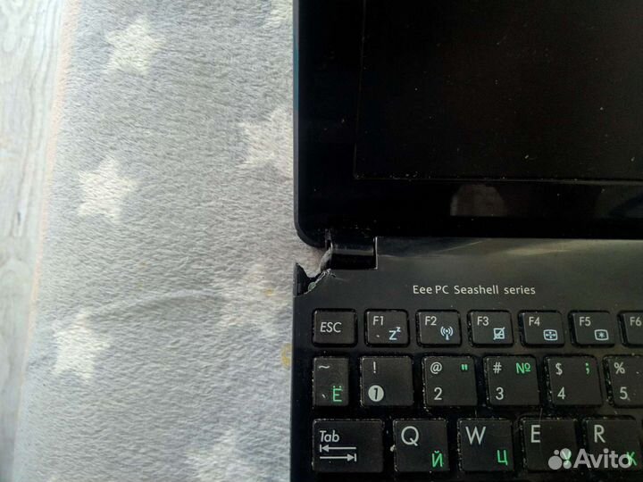 Ноутбук asus eeePc 1011px