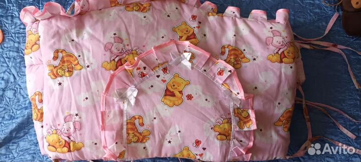 Бортики в кроватку