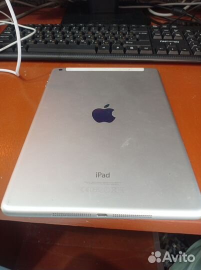 IPadы, планшеты на з/ч