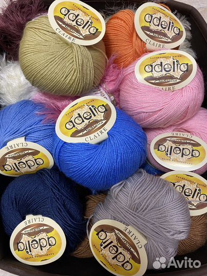 Пряжи для вязания/ Пехорка/ Adelia/ Bella