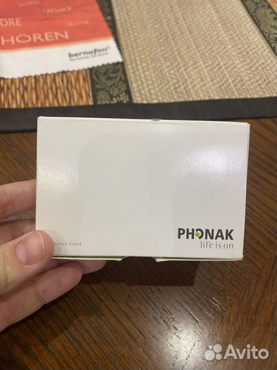 Слуховой аппарат phonak