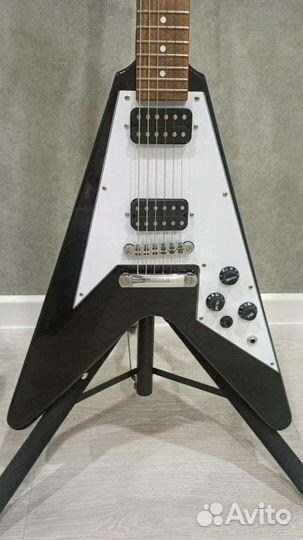 Электрогитара Caraya E235BK + Стреплоки