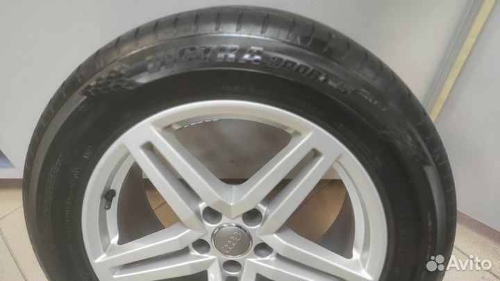 Maxxis Victra Sport SUV VS5 235/60 R18 107W