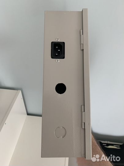 Ибп 12В 10А Sarmatt