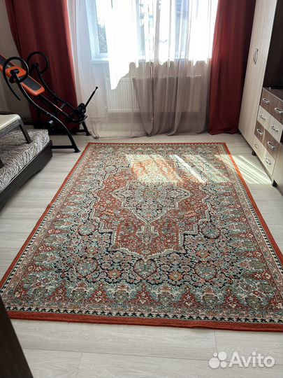 Ковер бу шерстяной