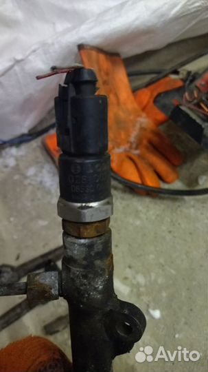 Рампа топливная Mercedes Vito W638 2.2 CDI