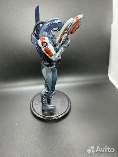 Фигурка Гет Легион из Mass Effect