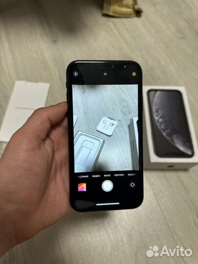 iPhone Xr, 128 ГБ