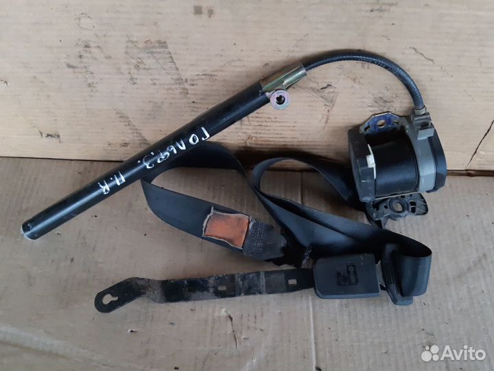 Ремень безопасности Фольксваген Гольф 3